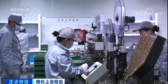 訂單量暴漲360%!產(chǎn)能拉滿仍供不應(yīng)求!原料價(jià)格漲漲漲,未來(lái)怎么走? 訂單量暴漲360%!產(chǎn)能拉滿仍供不應(yīng)求!原料價(jià)格漲漲漲,未來(lái)怎么走?