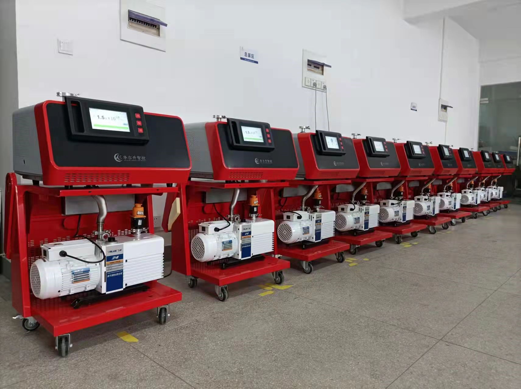 氦質(zhì)譜檢漏儀老化車間 氦質(zhì)譜檢漏儀老化車間