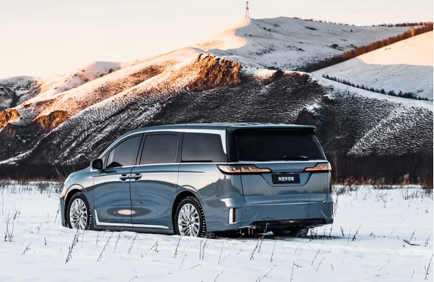 嵐圖夢想家即將上市 嵐圖夢想家即將上市