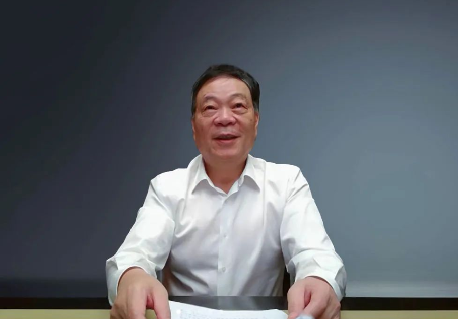 杉杉股份有限公司董事長(zhǎng)鄭永剛 杉杉股份有限公司董事長(zhǎng)鄭永剛