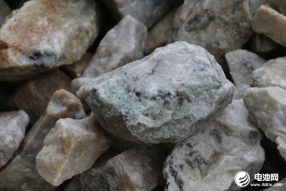 4億封頂價！22分鐘結束首輪拍賣！國內鋰礦拍賣也瘋狂？