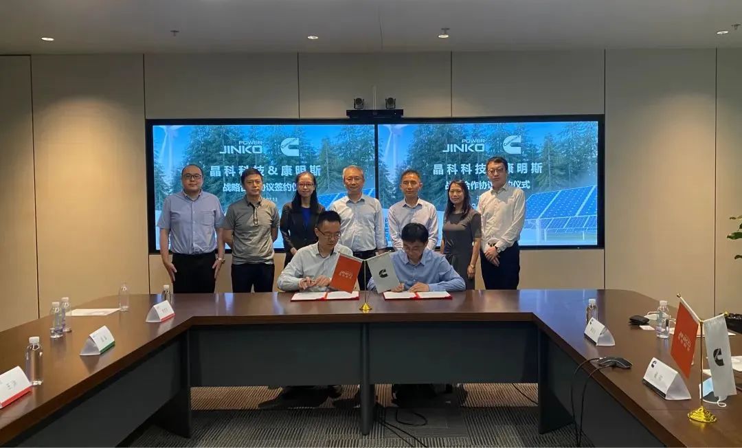 雄韜氫雄配套！國內首臺氫能裝載機下線