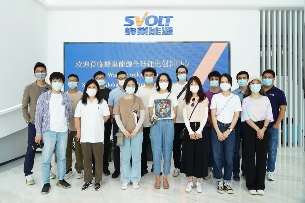 走進蜂巢創新中心 直擊短刀針刺 走進蜂巢創新中心 直擊短刀針刺