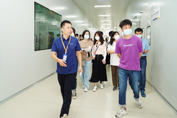 走進蜂巢創新中心 直擊短刀針刺 走進蜂巢創新中心 直擊短刀針刺