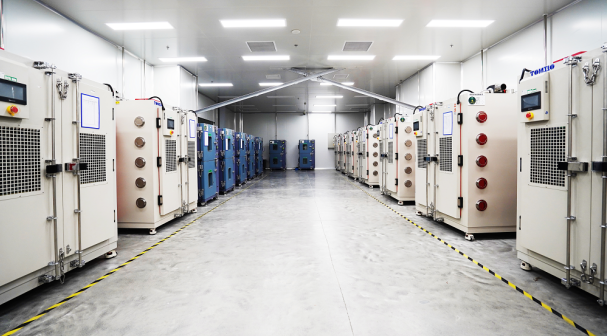 走進蜂巢創新中心 直擊短刀針刺 走進蜂巢創新中心 直擊短刀針刺