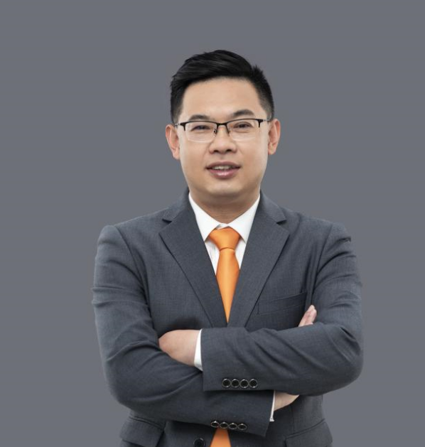 蜂巢能源科技股份有限公司 董事長兼CEO 楊紅新