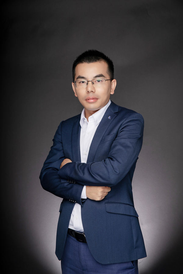 伊維經濟研究院 研究部總經理 吳輝 伊維經濟研究院 研究部總經理 吳輝