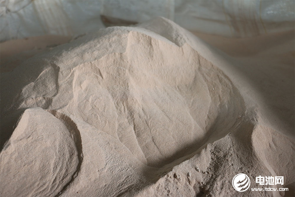 850萬噸！石油大國發現大型鋰礦，儲量或位居全球第二！