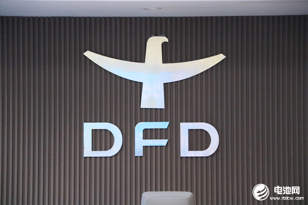 多氟多六氟磷酸鋰預(yù)計(jì)全年出貨4萬(wàn)噸 前三季度電池出貨超2.5GWh