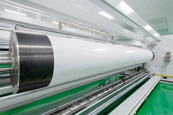 【隔膜周報(bào)】多家隔膜企業(yè)首條產(chǎn)線全線貫通！鋰電隔膜行業(yè)又現(xiàn)專利爭端