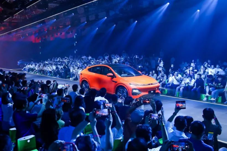 小鵬汽車6月交付8620輛 累計交付量突破30萬輛