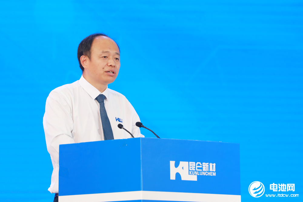 昆侖新材董事長郭營軍