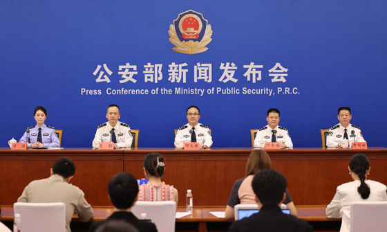 公安部：進一步放寬城市道路對新能源廂式和封閉式貨車通行限制