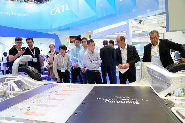 超785GWh！全球動力電池裝車量最新出爐！中企份額已達近7成