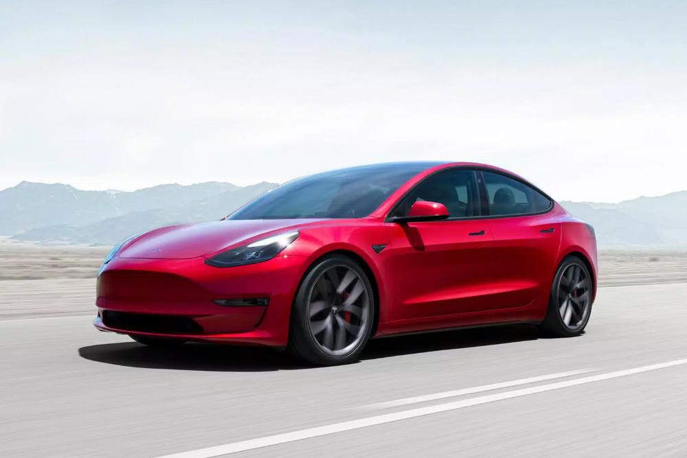 因自動駕駛安全問題 特斯拉在美召回超203萬輛汽車