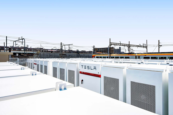 特斯拉儲(chǔ)能超級工廠項(xiàng)目正式啟動(dòng) 初期年產(chǎn)能1萬臺(tái)