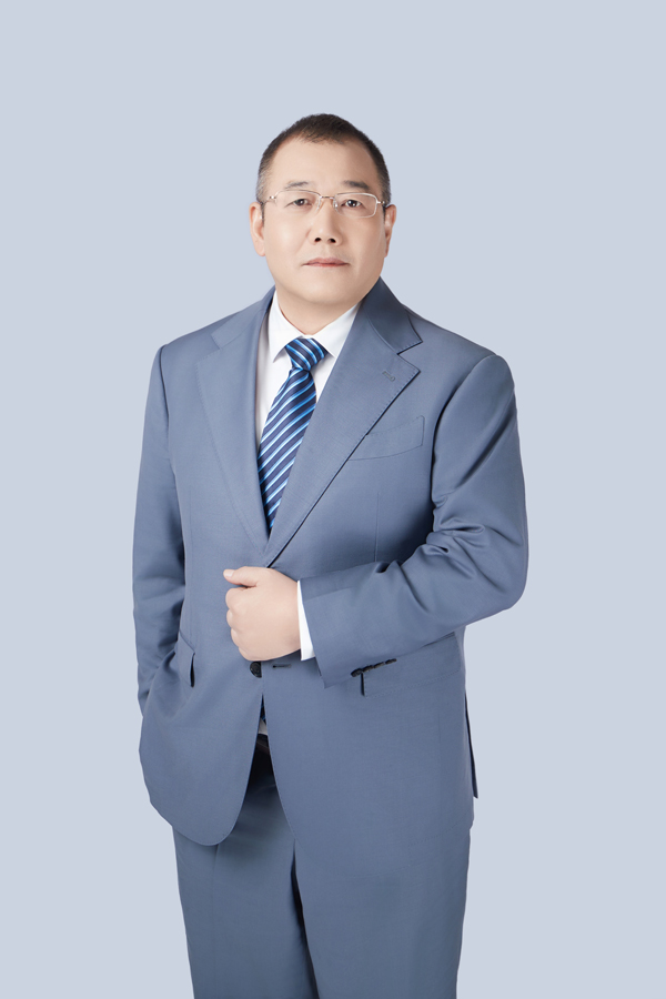 深圳市豪鵬科技股份有限公司董事長/首席執行官潘黨育 深圳市豪鵬科技股份有限公司董事長/首席執行官潘黨育