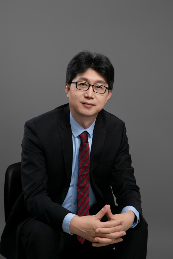 青島聯合新能源汽車有限公司董事長劉同鑫 青島聯合新能源汽車有限公司董事長劉同鑫