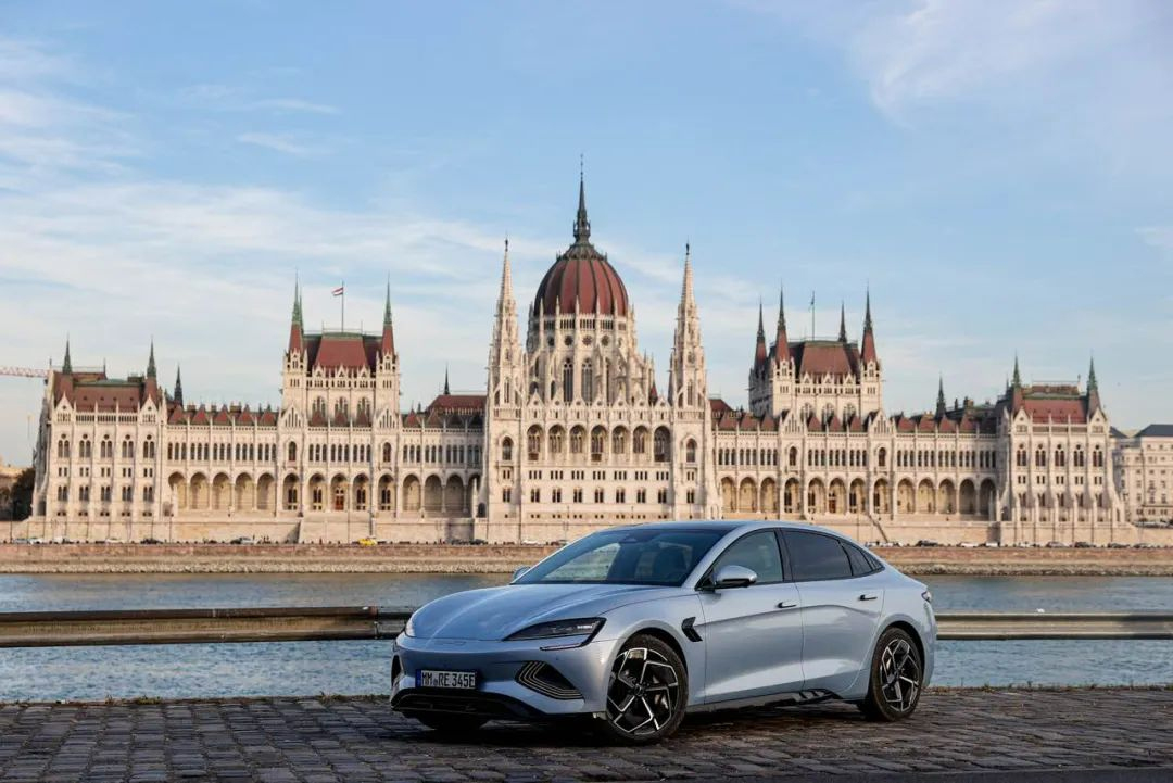 18項(xiàng)政策措施！商務(wù)部等9單位力挺新能源汽車出海