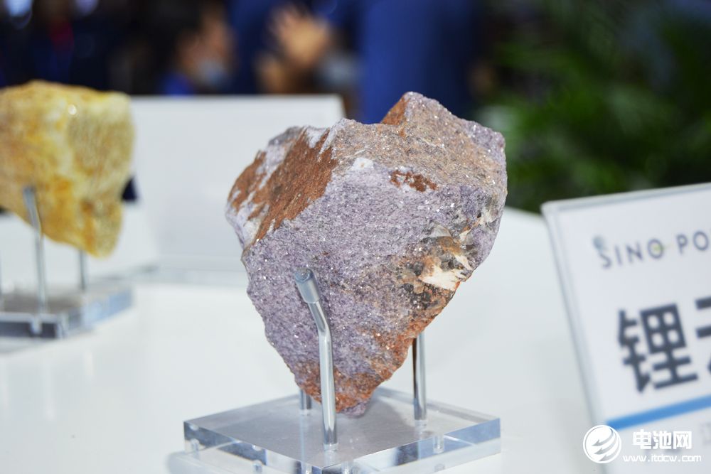 本周電池材料價格走勢出爐 這些材料價格正持續上行 本周電池材料價格走勢出爐 這些材料價格正持續上行