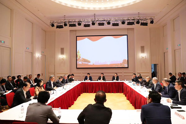 商務(wù)部部長王文濤:中國電動汽車企業(yè)不是依靠補(bǔ)貼取得競爭優(yōu)勢