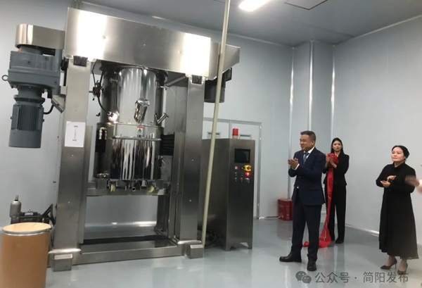 成都玉能科技“7GWH儲能及消費電池生產(chǎn)基地”項目投產(chǎn)儀式