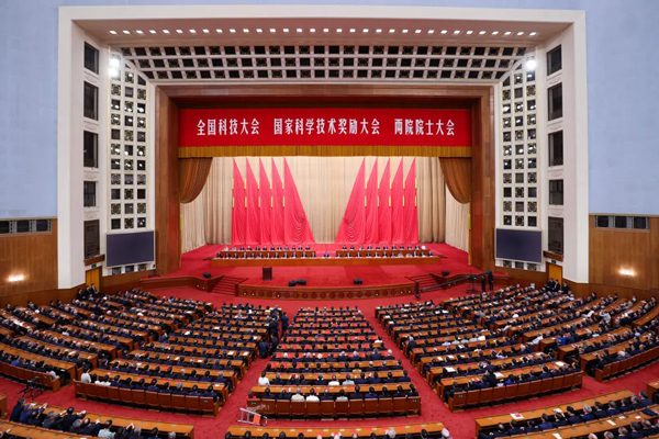 圖片來(lái)源：新華社