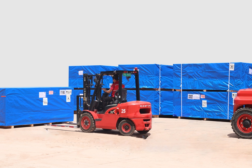 利元亨歐標(biāo)高端注液機出貨法國 助力提高電池性能與安全