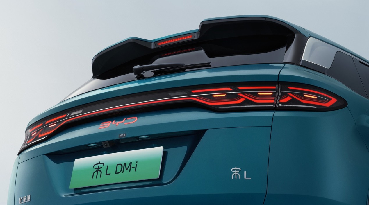 綜合續航1500公里!中級SUV新王者宋L DM-i上市 綜合續航1500公里!中級SUV新王者宋L DM-i上市