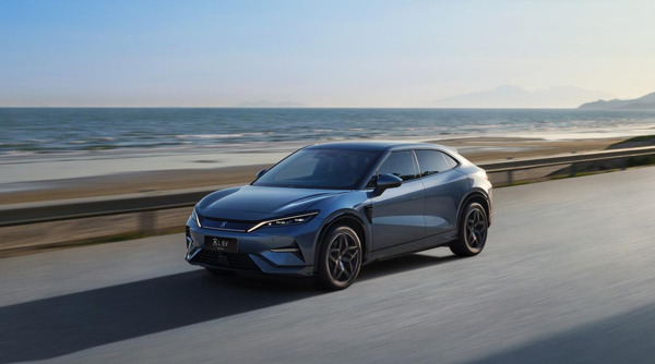 獵裝市場太卷了！增配不加價！2025款宋L EV 18.98萬元起