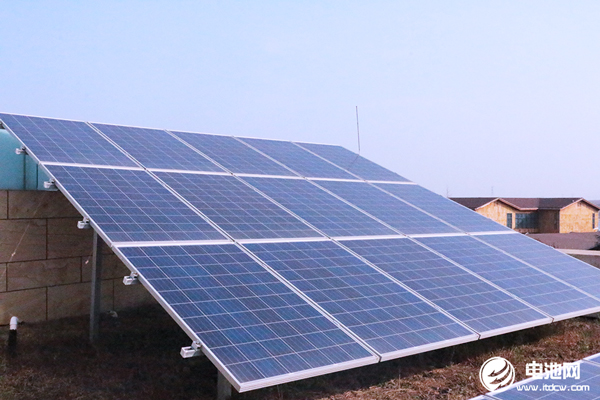 中國新能源發(fā)電裝機規(guī)模達12.7億千瓦 占比超四成