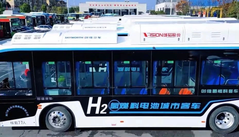 搭載雄韜最新燃料電池系統！湖北荊門首批氫燃料電池公交車正式運營