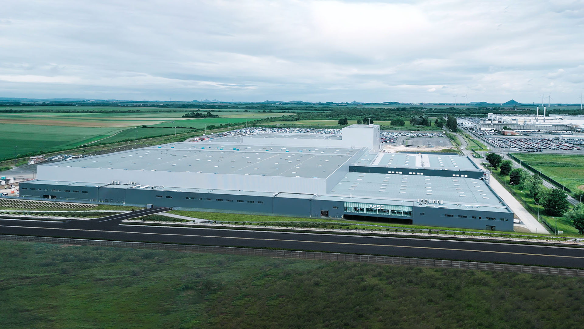 遠景張雷:中國新能源,全球新繁榮 遠景張雷:中國新能源,全球新繁榮