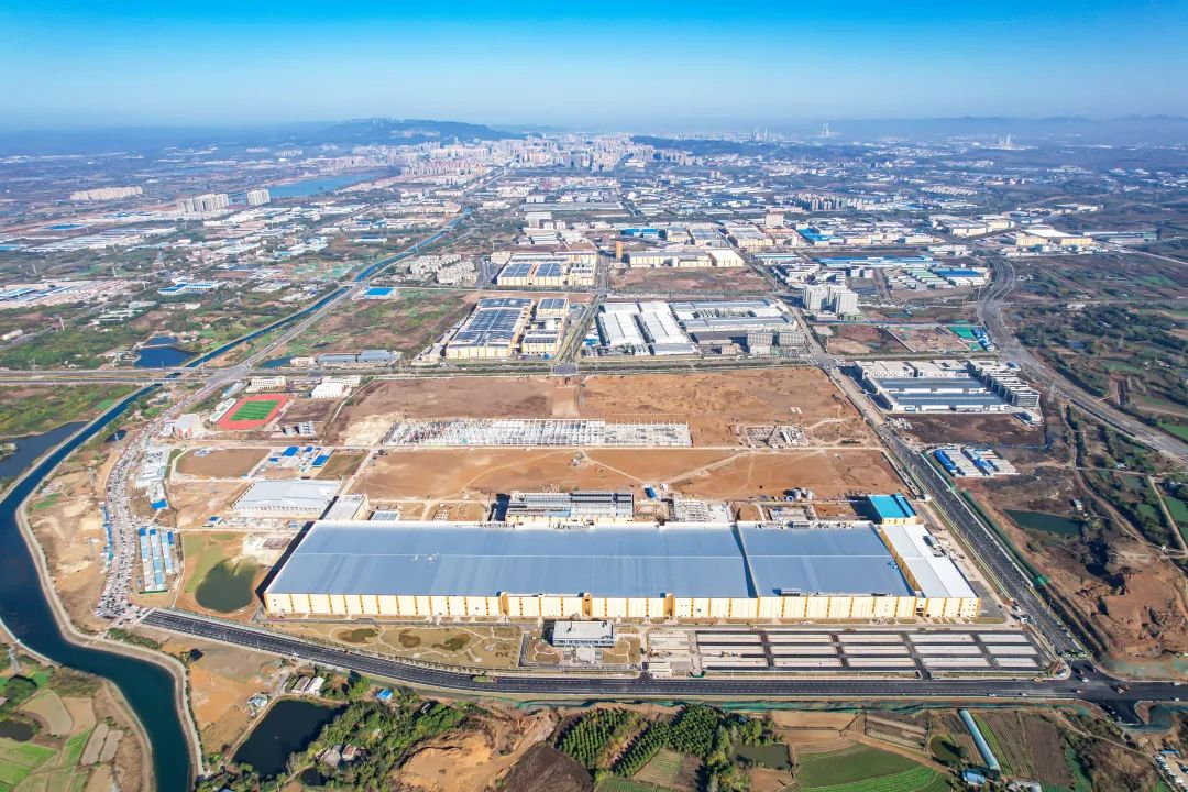 億緯鋰能超級儲能工廠 億緯鋰能超級儲能工廠