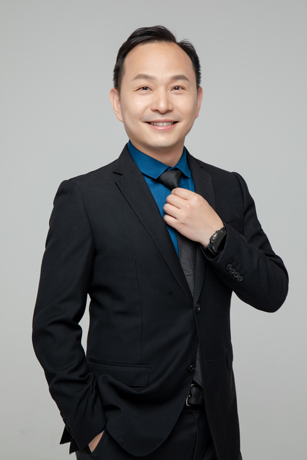 上汽時(shí)代動(dòng)力電池系統(tǒng)有限公司 總經(jīng)理 郭軍華