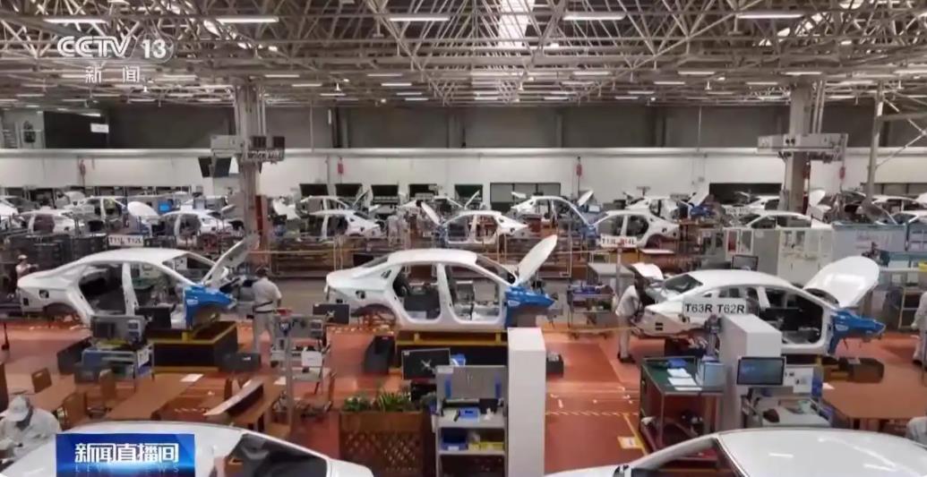 全固態(tài)電池、駕駛導(dǎo)航防干擾……新能源汽車“鏈”上新突破