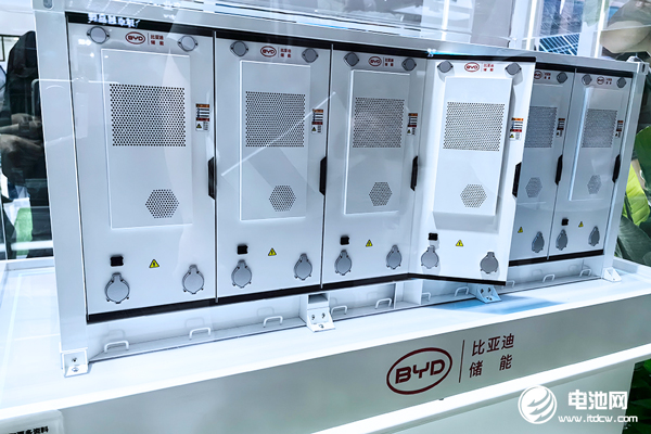 電化學(xué)儲能電站穩(wěn)增！寧德時代/比亞迪/億緯鋰能電池裝機(jī)占前三位
