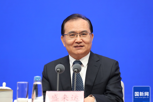 上半年新能源車產量同比增長36.2% 工業機器人產量同比增長35.6%