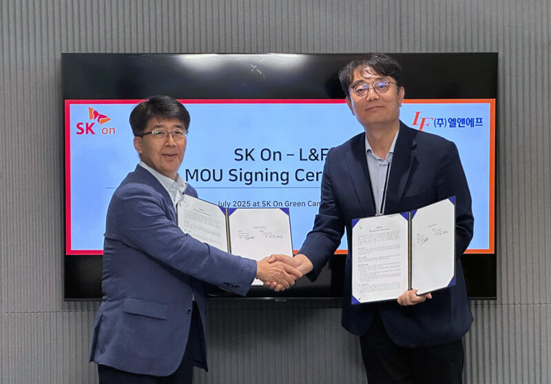 【正極材料周報(bào)】萬潤新能50億元項(xiàng)目終止！藏格礦業(yè)全資子公司停產(chǎn)