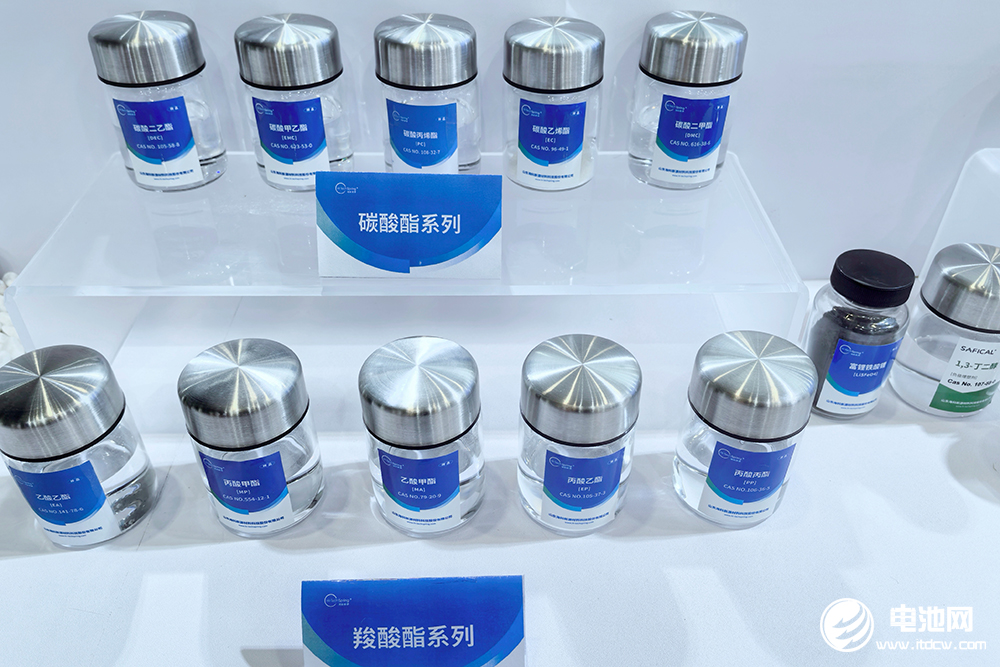 【電解液周報】我國前7月電解液需求超114萬噸！永太科技電解液出貨量將達8萬噸